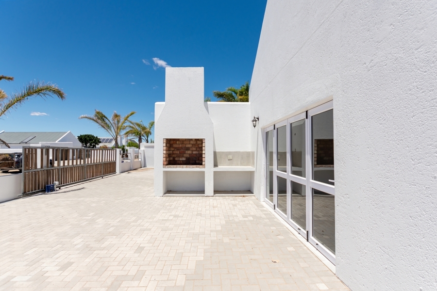 3 Bedroom Property for Sale in Laaiplek Western Cape